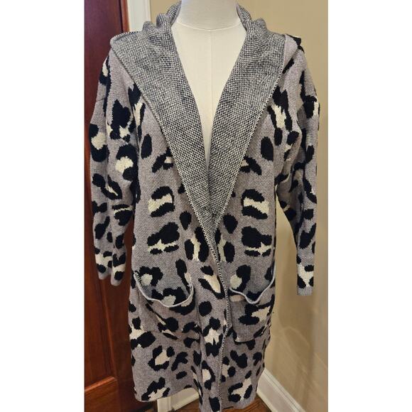 Anthropologie FATE Hooded Open Animal Print Cardigan Gray Black Medium Pockets - Picture 2 of 9